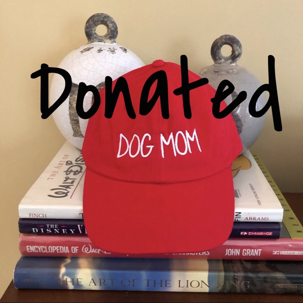 NEW Dog Mom ball cap hat